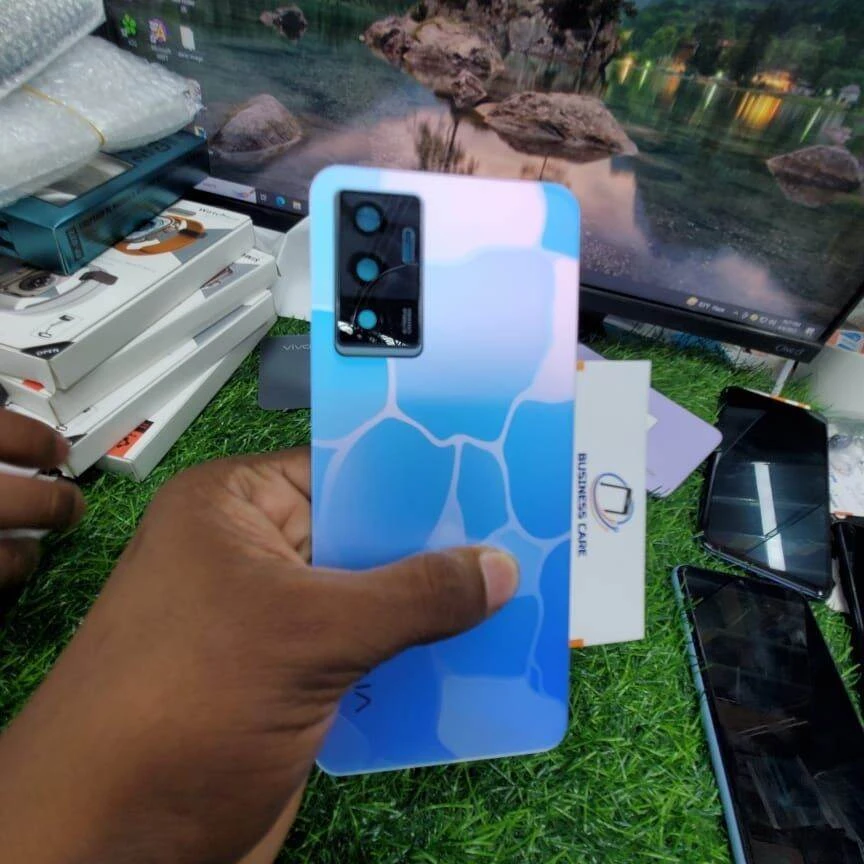 Back Panel Cover for Vivo V23e back panel cover mobile phone